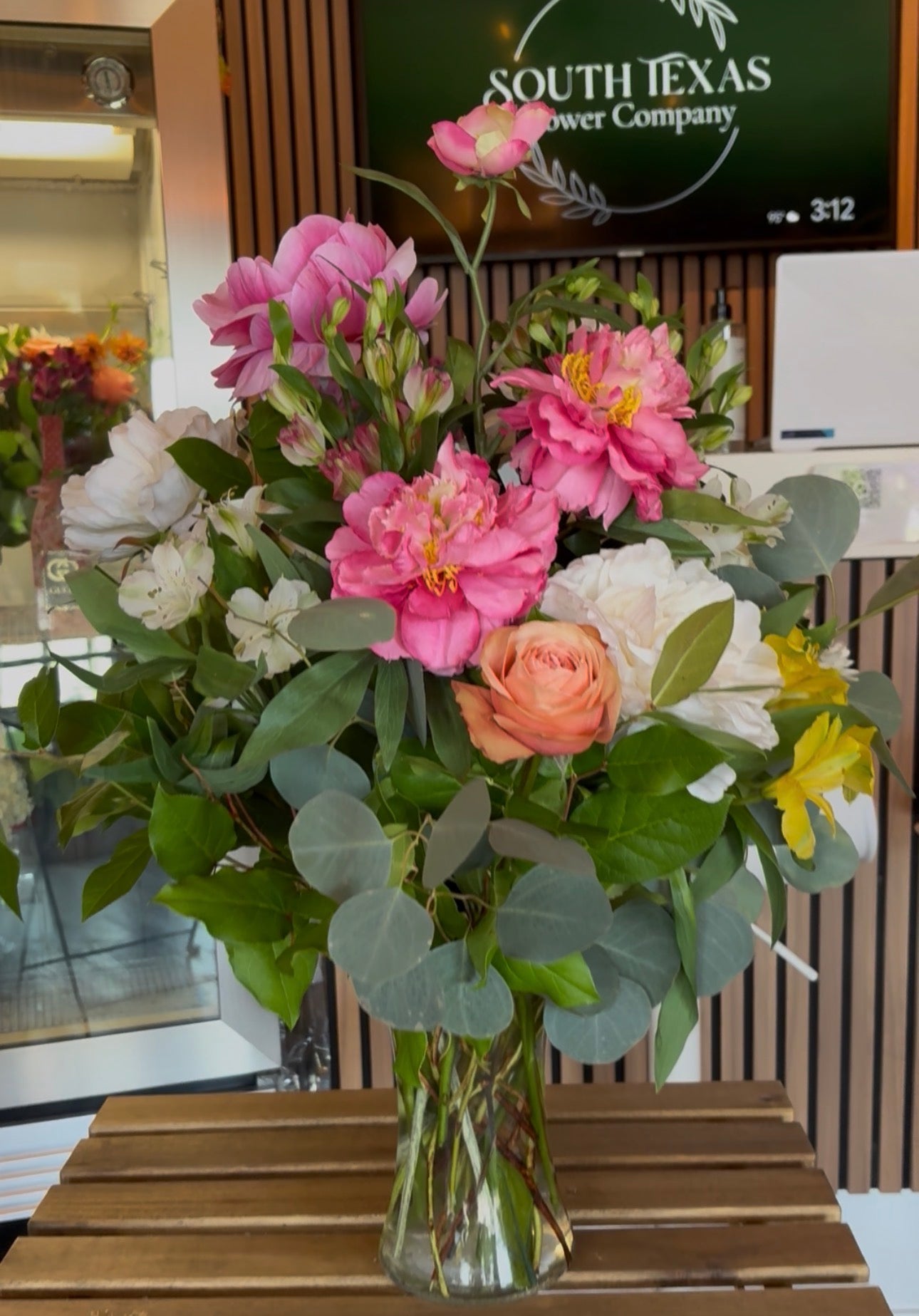 Peonies floral arrangements